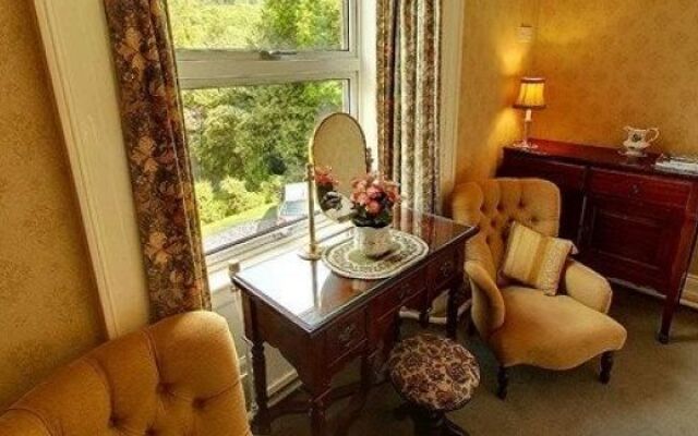 Wind In The Willows - Hotel