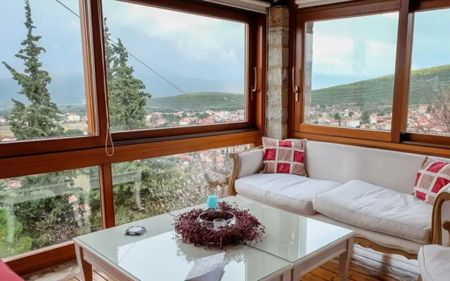 Kiriaki Guesthouse & Suites