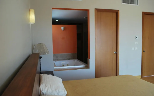 Luna Blanca Resort By Kivoya Vacation Rentals
