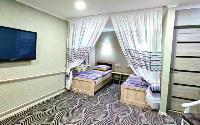 Status Guest house