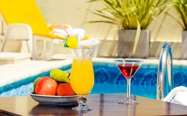 Urquiza Apart Hotel & Suites