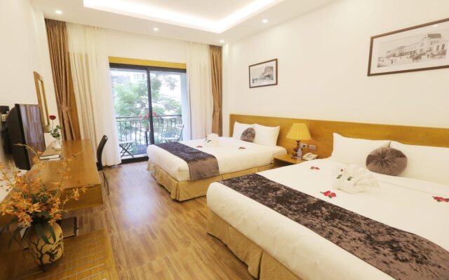 Family Hanoi Hotel
