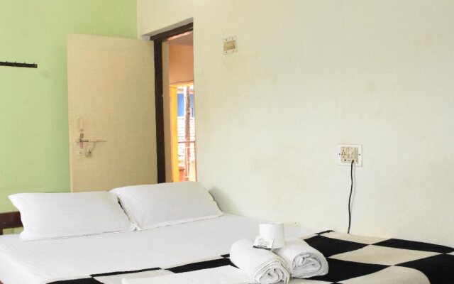 La Cayden's Guest House