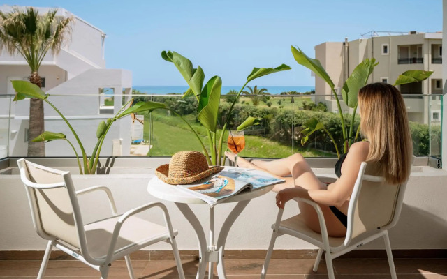 Delfina Tropic Beach