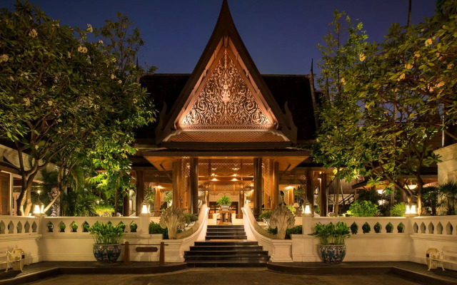 The Davis Bangkok Hotel