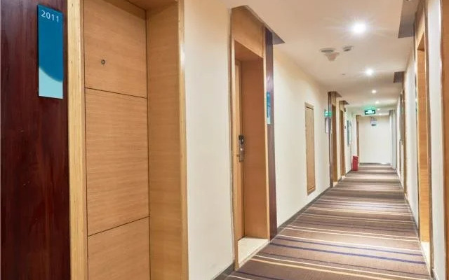 City Comfort Inn Liuzhou Baisha Passenger Station