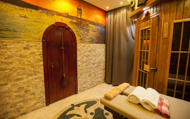 Lapis Inn Hotel & Spa