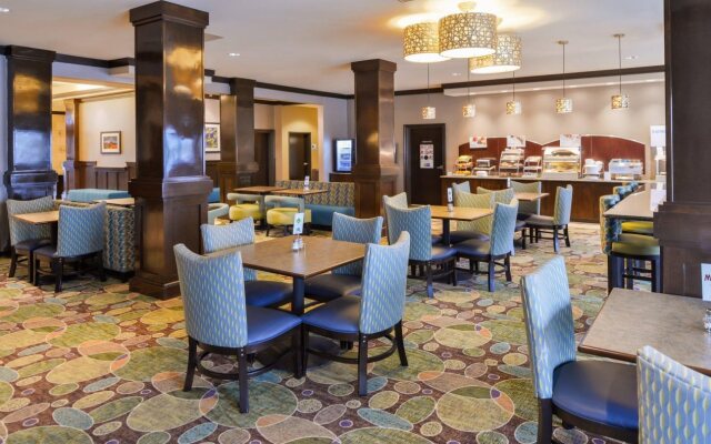 Holiday Inn Express & Suites Wichita Falls by IHG