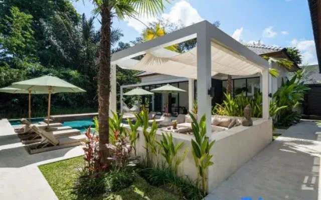 Villa Cocktail and Dreams by BaliSuperHost