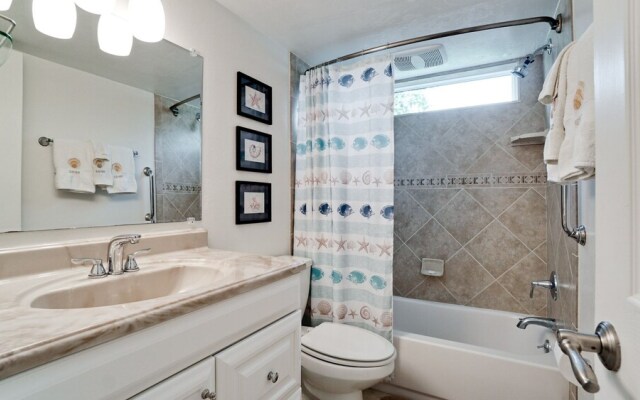 Runaway Bay 162 - 1542987