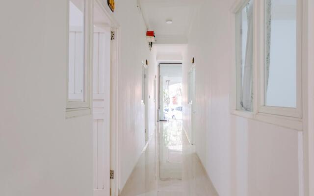 OYO 1507 Mahveen Family Residence