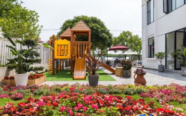 Shanghai Xiangyun Parent Child Hotel