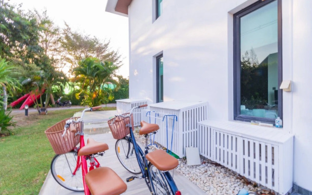 Beach Front 4 Bedroom Pool Villa RV