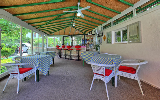 Mandalinn Hotel