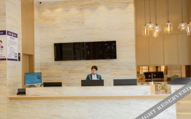 City convenient hotel (Yangxin high speed railway station store)