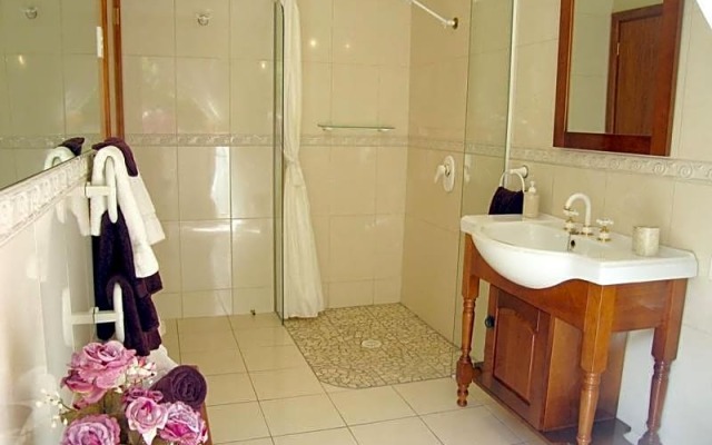 McAuley Glen Boutique B&B