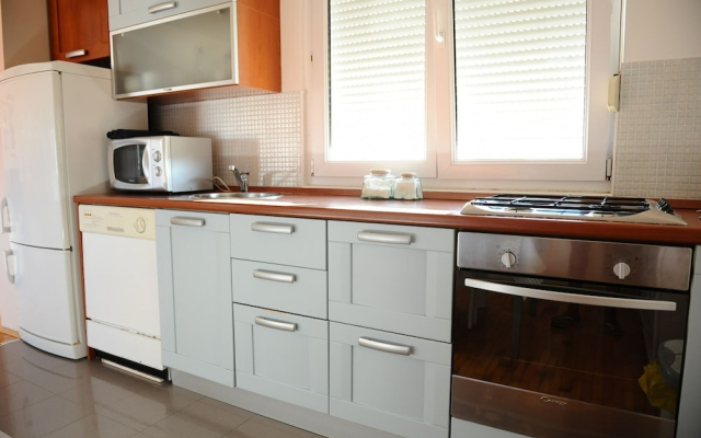 Mirjana - Nearby the sea - A-zoe