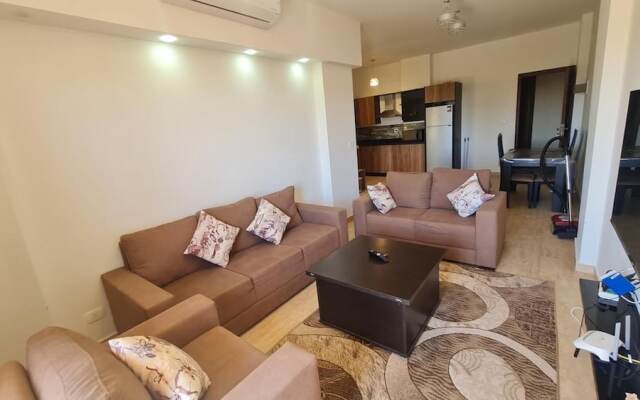 Sunny Sea Side View Apartment