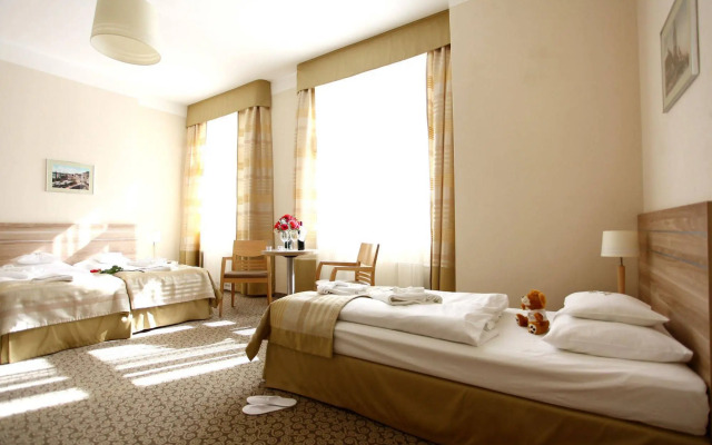 Hotel Cesarskie Ogrody