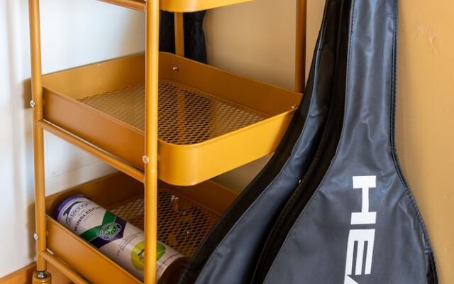 Sea view Apartment with 2 huge Terraces & Swimming pools