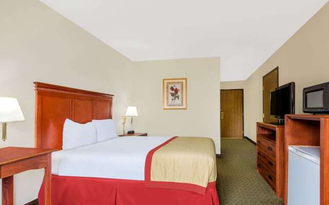 Baymont by Wyndham Enid
