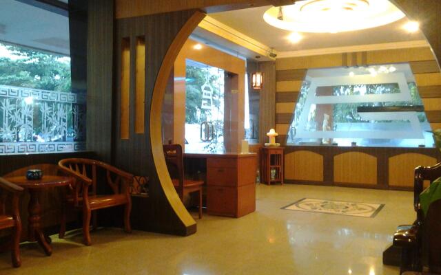 Pagoda Hotel