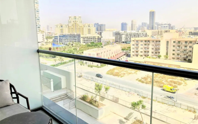 Amazing Living With Balcony - Park View JVC