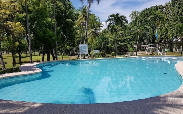 Cebu International Golf And Resort