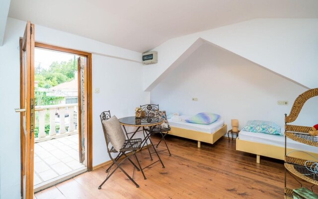 Stunning Home in Gruda With Wifi and 2 Bedrooms