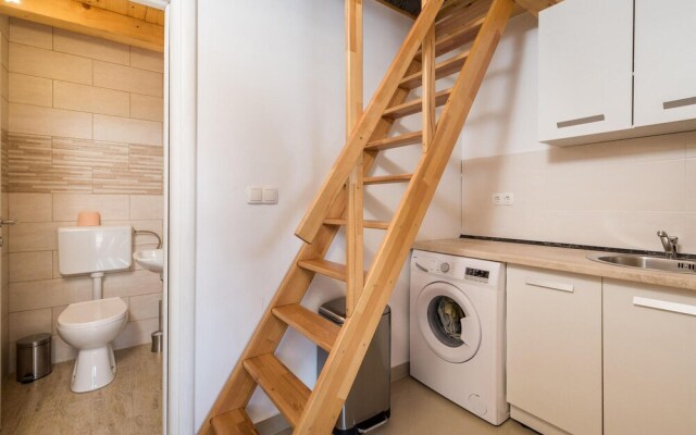 Amazing Home in Gostinjac With Wifi and 3 Bedrooms