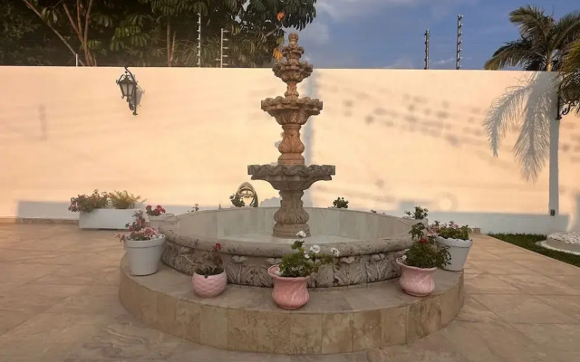 Family Friendly Haven Villa in Chapala