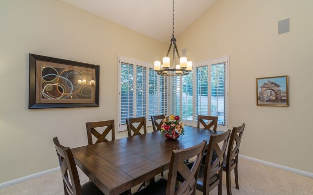 Casa Allegra 5 Bedroom Home by RedAwning