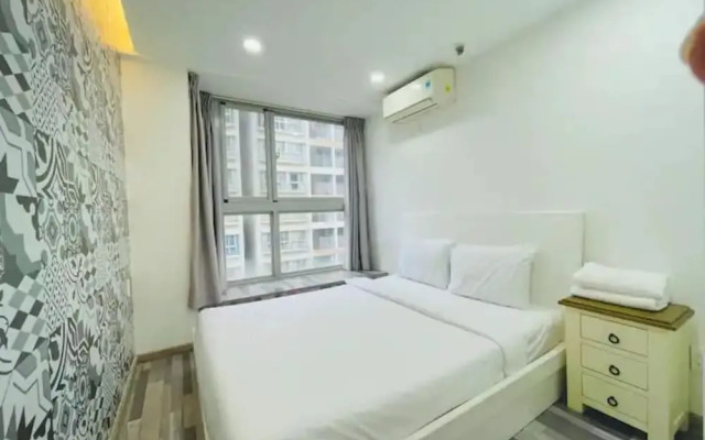 Scenic Valley View Residence