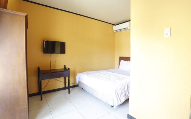 Hotel O Guest House Leo Patra