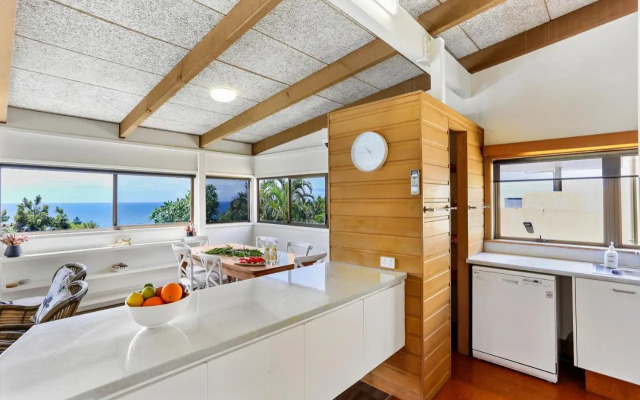 Sunshine Beach Shack