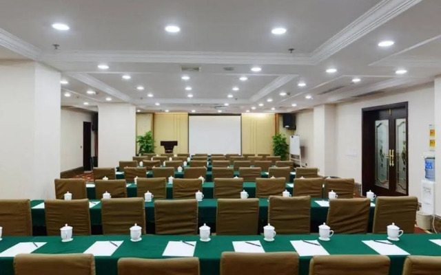 Rebecca Hotel