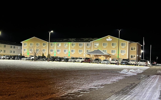 Quality Inn & Suites Wisconsin Dells Downtown - Waterparks Area