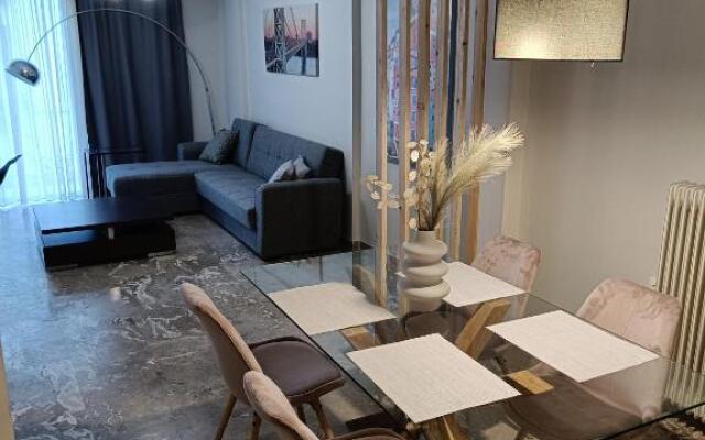 59 Apartment Central Square Kalamata & Parking