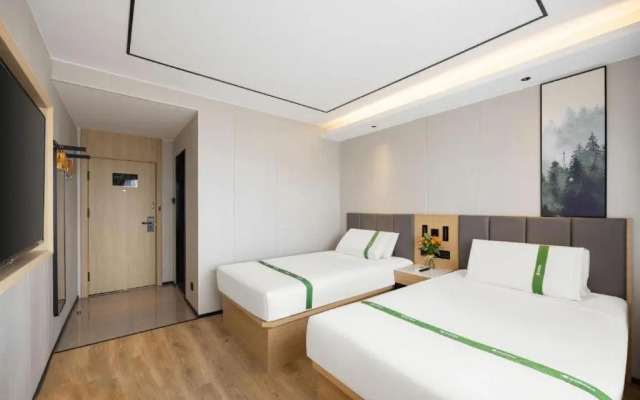 GreenTree Inn LiaoNing ShengYang TieXi HuaXiang Road Express Hotel