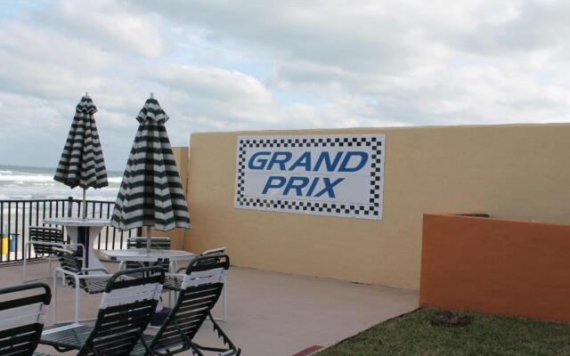 Grand Prix Motel on the Beach