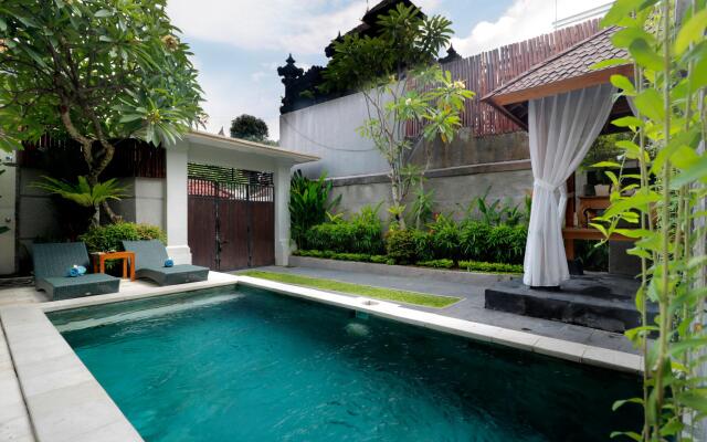 Sudha Villa Bali Anyelir