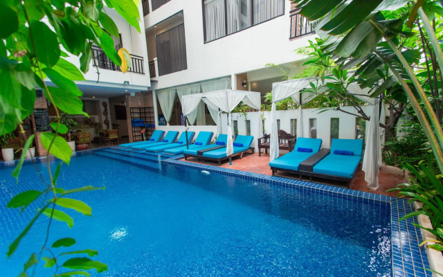 Home Chic Hotel