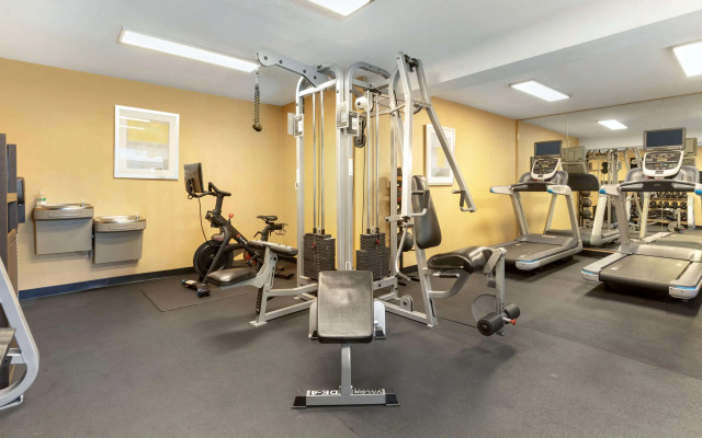 Best Western Plus Rancho Cordova Inn