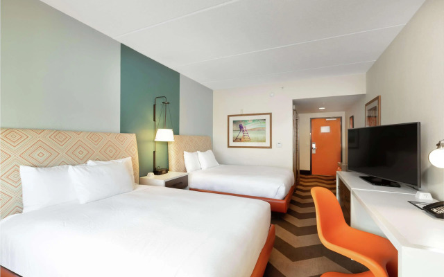 DoubleTree by Hilton Hotel Galveston Beach
