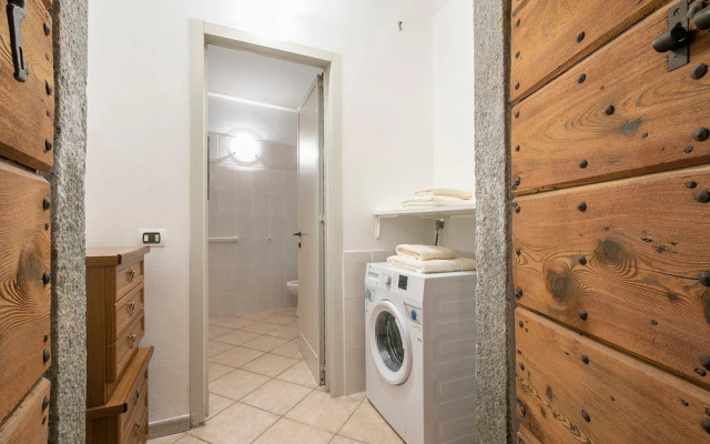 Alla Corte Di Angera