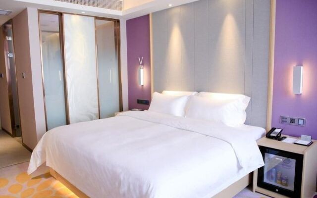Lavande Hotels Guangzhou Baiyun Avenue North Metro Station