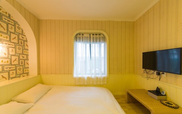 Zhigao Yue Shu Jin Li Guest House