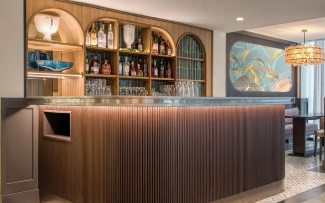 TOOR Hotel Toronto, part of JdV by Hyatt - Image 2