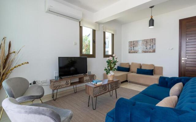 Sea La Vie 3-BR Villa in Protaras