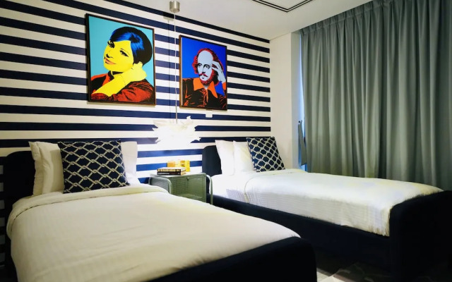 One Perfect Stay Goldcrest B